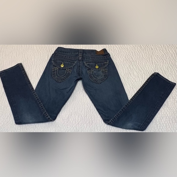 ⭐️ True Religion Yellow Stitch Straight Leg Womens Jeans - Picture 3 of 13